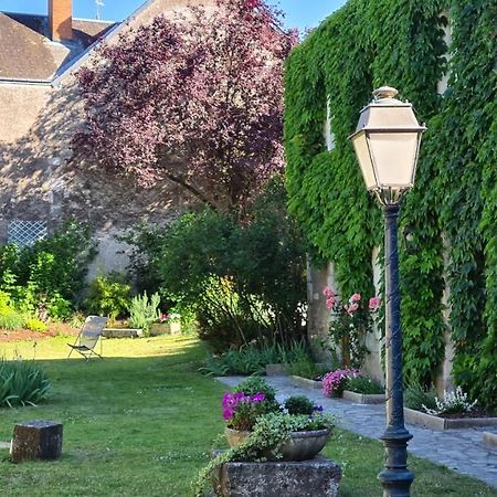 Le Beaugency Hotel Exterior foto